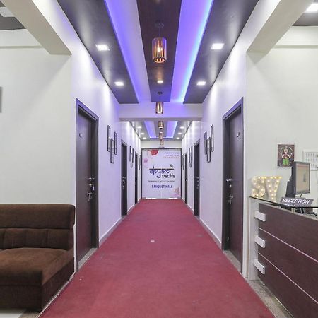 Collection O Shyam Vatika Banquet And Rooms Surat Buitenkant foto